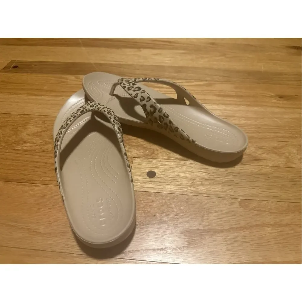 Crocs Kadee II Leopard Flip Flop Sandals Women's Size 11 Comfort Casual